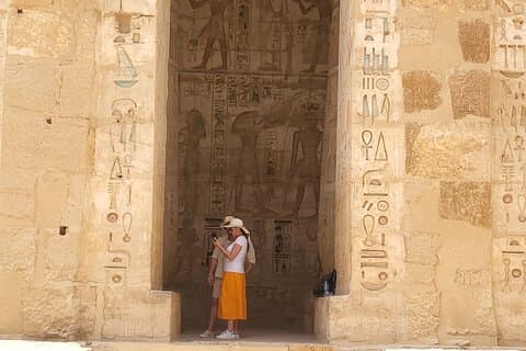 Hurghada nach Luxor Private Tour – Tal der Könige , Karnak
