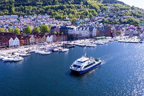 Bergen Mostraumen Fjordrundfahrt mit Fortgeschrittener