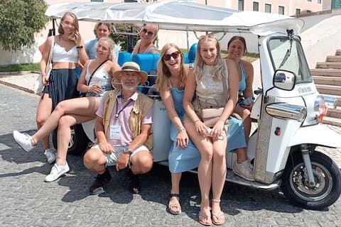 Lisbon Tuk Adventure: Secret Views, Hidden Streets Local Stories