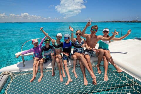 Catamaran privé de Cancun à Isla Mujeres avec buffet et bar ouvert