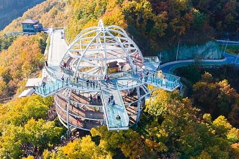 Excursión de día completo a Danyang con Skywalk