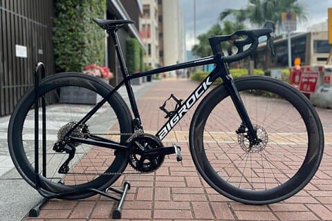 Bicycle Rental in Shatin, Hong Kong