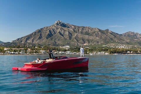 Tour privato in barca Marbella 2h