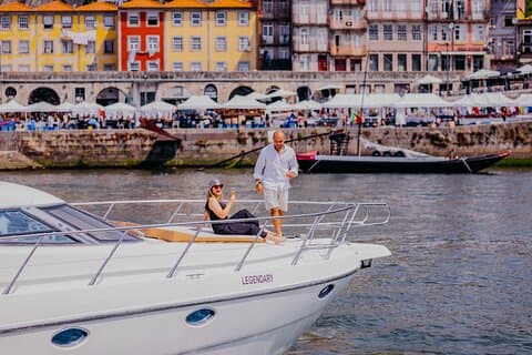 Porto : Croisière privée en yacht de luxe avec vins et snacks locaux