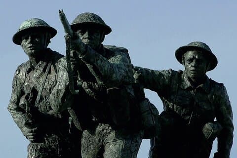 D-Day Discovery: British Sectors, A 9 hour tour for 1-4 people