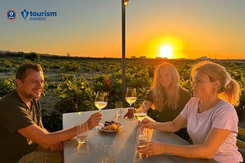 Santorini Private Island Tour & Winery Lunch at Domaine Sigalas