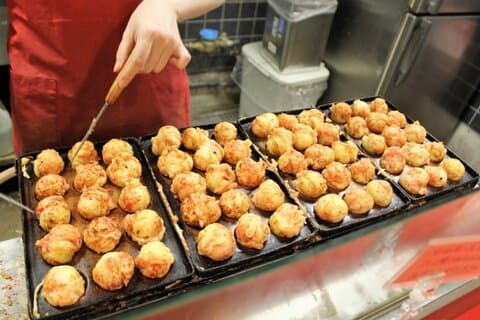 Dotonbori Street Food en Kuromon Tour met Retro Walk