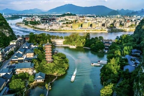 De Canton par Bullet Train: Explorez les joyaux incontournables de Guilin