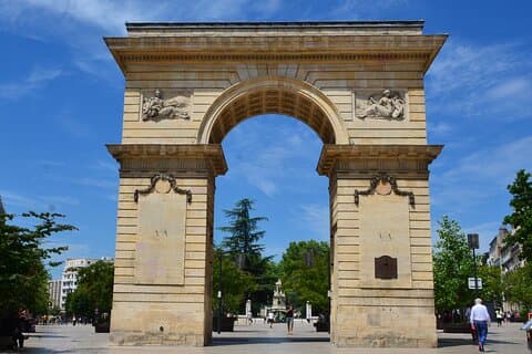 Tour historic and charming Dijon (Min 2 Guests)