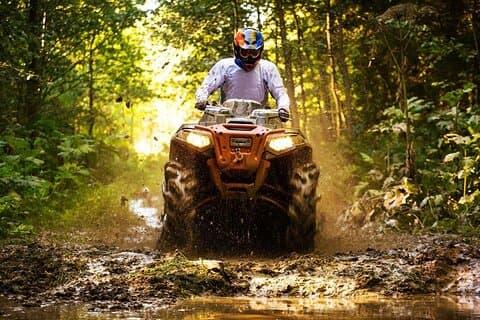 Privat ATV ride og bambus rafting eventyr i Jamaica