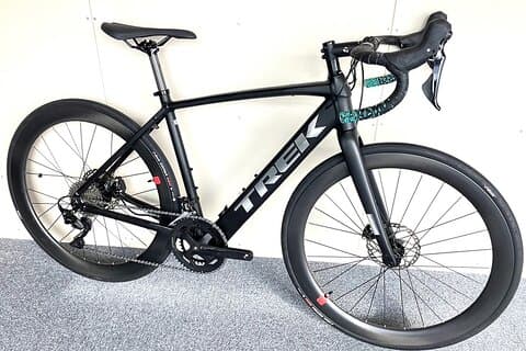 Yokohama Kamakura E-Road Bike Rental