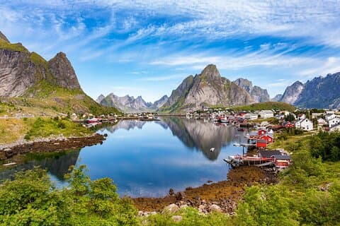 Hurtigruten/Havila Full Day Lofoten to Stamsund via Reine/Hamnøy