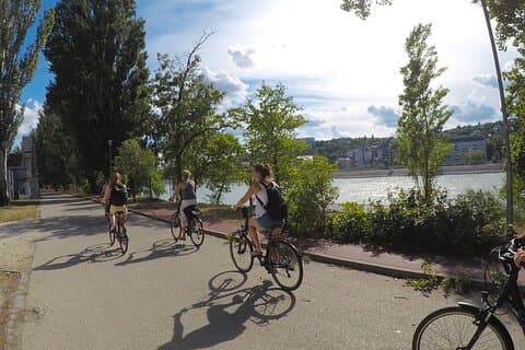 Budapest to Szentendre passeio de bicicleta e barco