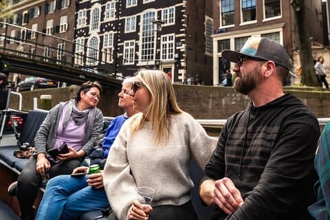 Amsterdam Canal Cruise med liveguide og to drinker