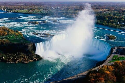 Tagesausflug nach Niagara mit spanischsprachigem Fahrer und Reiseleiter