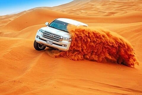 Doha: Private Desert Safari with Activities and Inland Sea