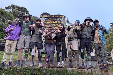 Kilimanjaro Machame Klettern und Tansania Safari
