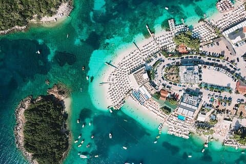 Visite des îles Ksamil, de l'œil bleu et de la ville de Saranda - FROM TIRANA