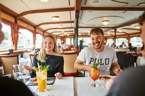 Bundløs brunch og krydstogt med Prosecco i Budapest
