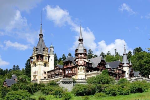 Day trip to Peles, Bran Castles& Brasov: PREMIUM TOUR small group