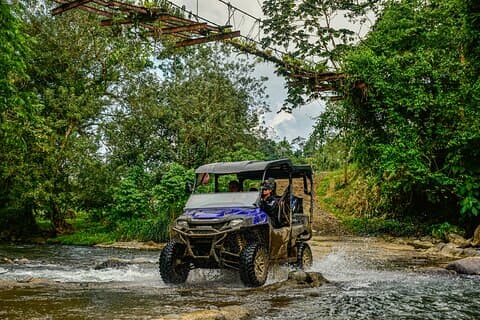 Zij aan zij Arenal Adventure Tour