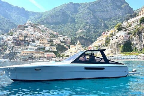 Passeio de barco privado pela Costa Amalfitana saindo de Praiano ou Positano