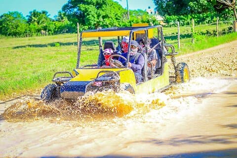 Hotell i nærheten av Punta Cana Buggy Adventure: Jungle Trails, Caves & Beach