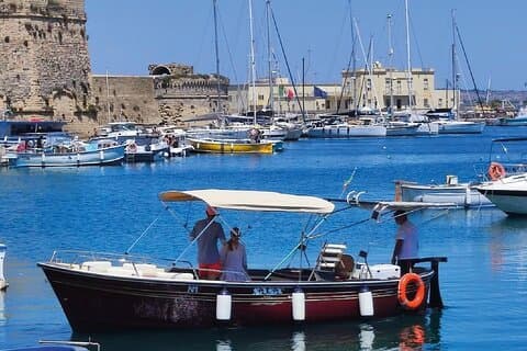 Passeio de barco privado para Gallipoli com Sasà Tours