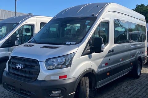 TRANSFER VAN RIO AIRPORT Copacabana/Ipanema/Leblon/Centro/Barra