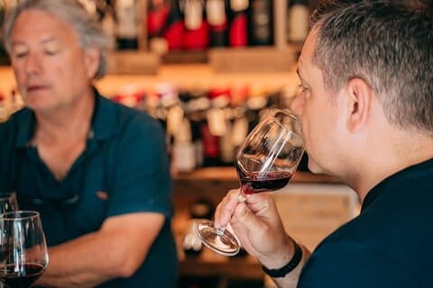 Cata de vinos Amarone en el centro de Verona