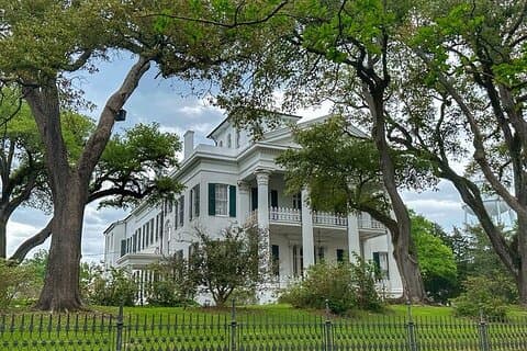 Historiska Natchez och Emerald Mound Heldags privat rundtur