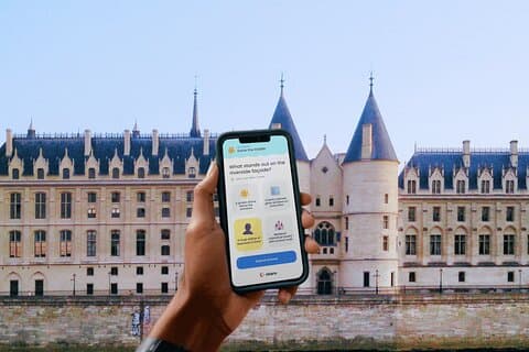 Tour a piedi autoguidato di Parigi tra arte e storia