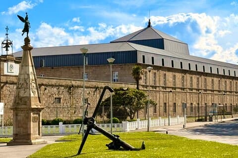 Tour a Pie Histórico por Ferrol en Grupo Reducido
