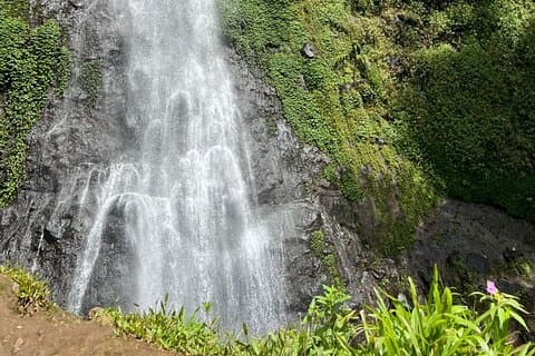 Jakarta Wasserfall Wanderung Vulkan Hot Spring Local Fruit