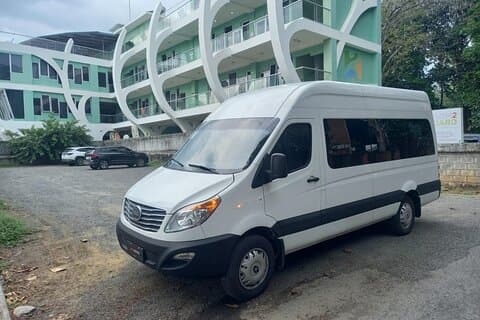 Monteverde: Shared Shuttle to Manuel Antonio or Jaco