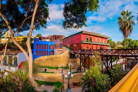 Een dagtour door Miraflores en Barranco, het stadscentrum en een watershow.