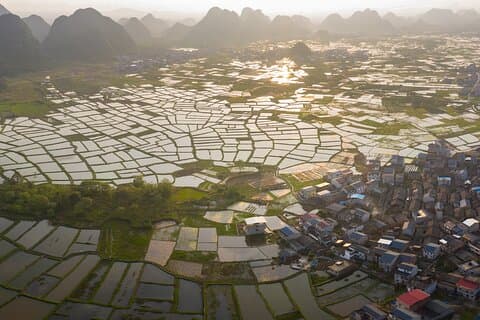 Guilin Huixian Humedal y Vidrio Campo Experiencia