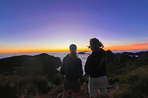 Visite privée au coucher du soleil à Madère avec charcuterie et vin local