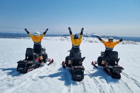 Cercle d'Or Privé & Motoneige Aventure Islande