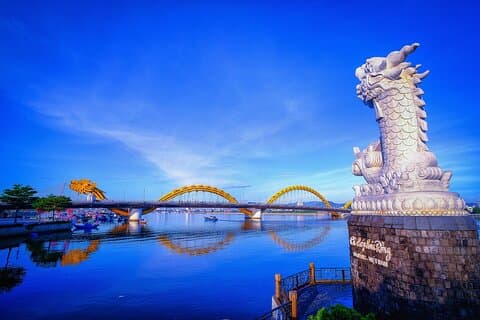 Transfert privé Danang aéroport (DAD) - Danang City Center