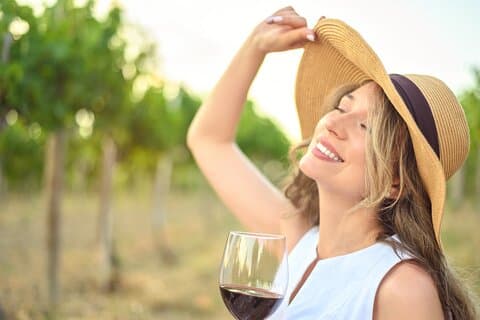 Etna-vulkantur, vinsmaking, lunsj på en vingård og transport