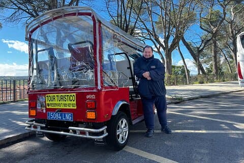 Upptäck Madrid med Tuk Tuk i 2 timmar