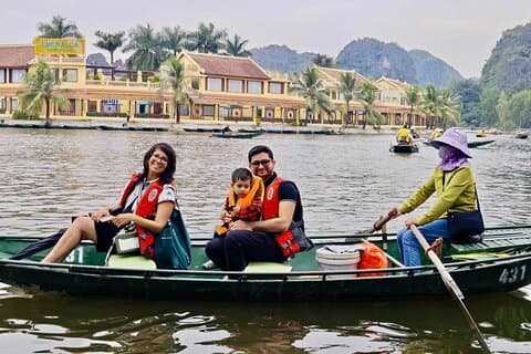 Excursion d'une journée en GROUPE/PRIVÉ Visite du village de l'encens et excursion en bateau à Tam Coc
