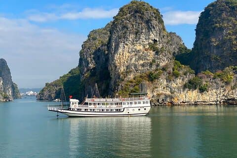 Hanoi: 2-dages Renea Cruises Oplev skønheden i Bai Tu Long