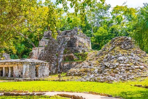 Muyil Ruins & Lagoon Private Tour – Explore History and Nature