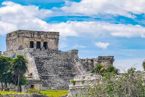 Explore Tulum Ruins and Cenote Jungle Adventure from Cancún