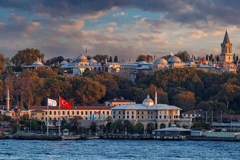 Topkapi Palace e Harem Museum Bilhete com Guia de Áudio