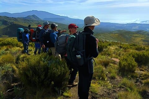 Mt. Kenya Expedition Tour Privado de 4 Dias