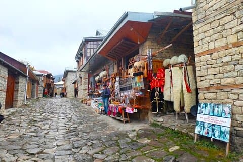 Tour privato di 6 giorni delle gemme nascoste dell'Azerbaigian