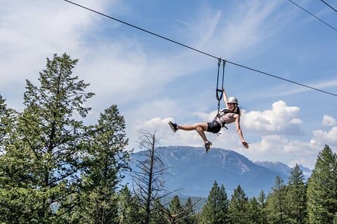 Spännande 2-timmars Zipline Tour i Radium Hot Springs